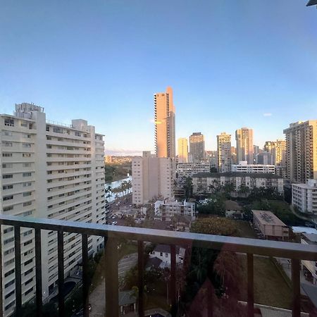 Vacation Rental Studios At Royal Garden Waikiki Honolulu Pokój zdjęcie