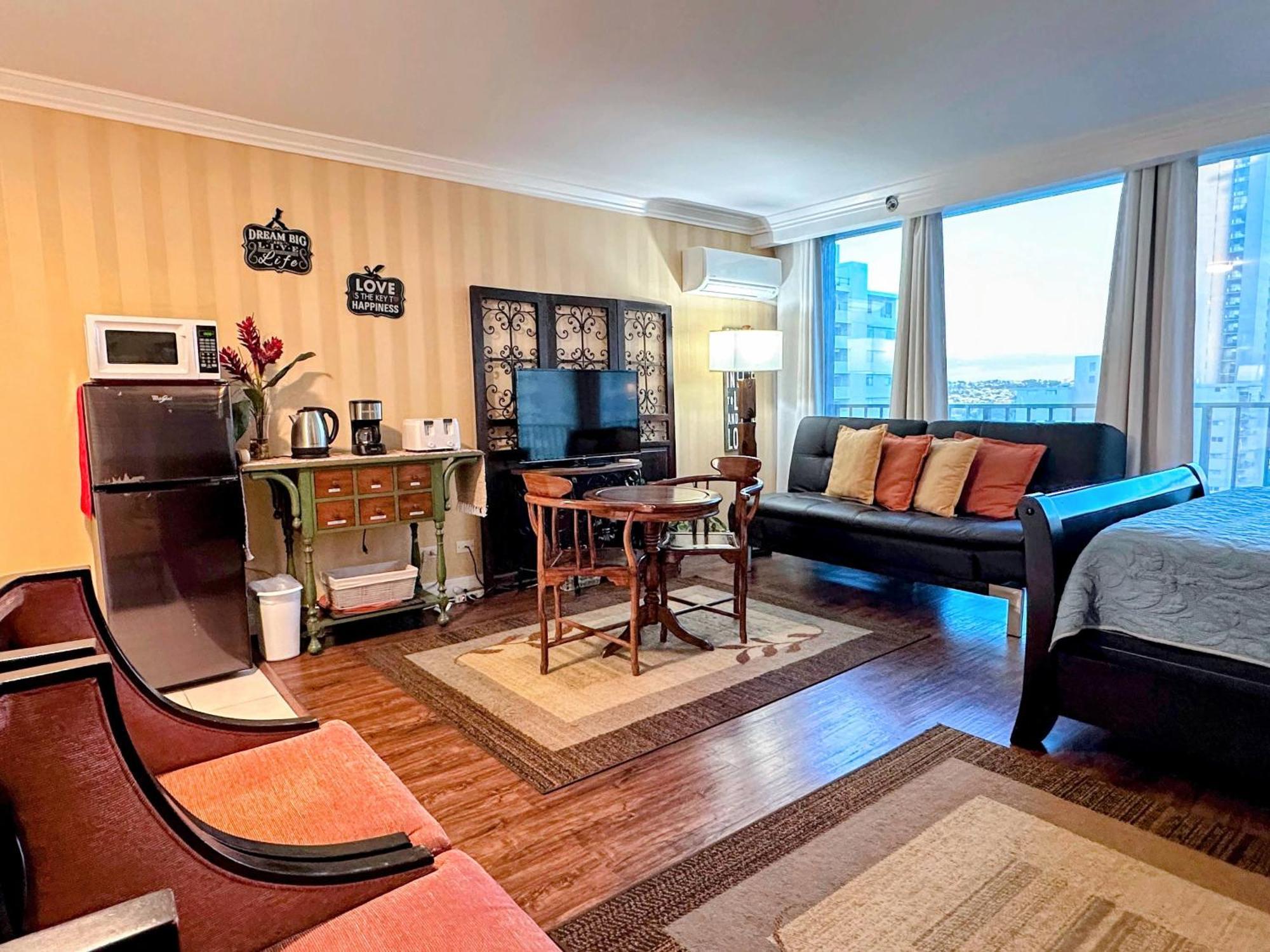 Vacation Rental Studios At Royal Garden Waikiki Honolulu Pokój zdjęcie